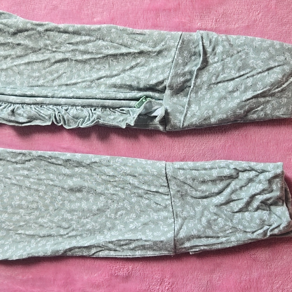 Charlie's Project Little Snuggles Light Green Ruffled Convertible Romper - Picture 6 of 12